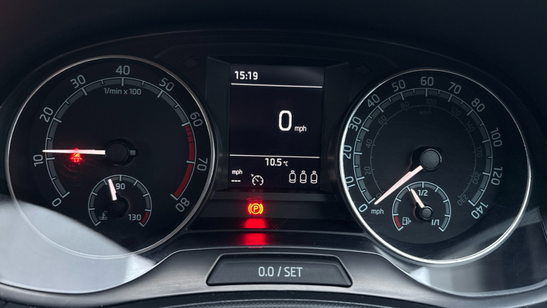 Skoda Fabia 1.0 MPI Colour Edition 5dr Petrol Hatchback